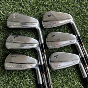 ชุดเหล็ก Tourstage X-Blade มีเหล็ก 5,6,7,8,9,P รวม 6 ชิ้น ก้านเหล็ก Dynamic Gold s200 Flex S