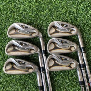 ชุดเหล็ก Taylormade R7 มีเหล็ก 5,6,7,8,9,P รวม 6 ชิ้น ก้านเหล็ก N.S.Pro950gh Flex S