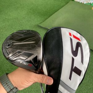 Driver Titleist TSi3 (มี Cover) Loft 10 ยาว 45 นิ้ว ก้าน Speeder 661 Flex-S